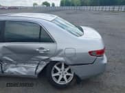 ✅ 2004 Honda Accord EX • VIN: 1HGCM66544A002293 • Lot: 42372883. Listed on IAAI with 248,167 mi. Free auction sales archive from the USA and detailed vehicle history report at DreamBid. Image 15.