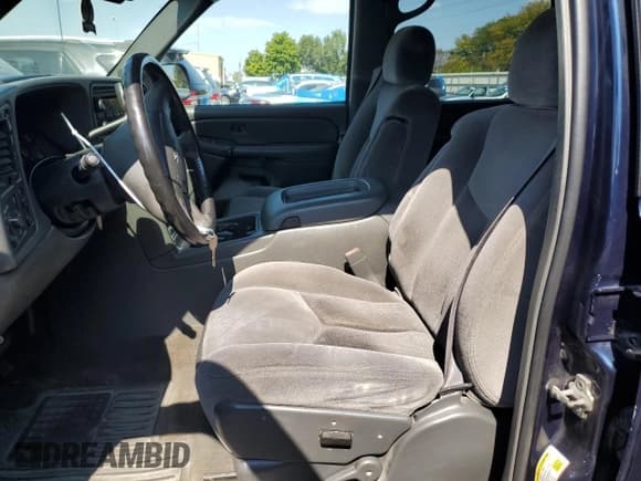 ✅ 2006 GMC Sierra 1500 SLE2 • VIN: 2GTEK13T461164098 • Lot: 71922574. Wystawiony na Copart z przebiegiem 170 933 mil. Bezpłatny archiwum sprzedaży aukcyjnych z USA i szczegółowy raport historii pojazdu na DreamBid. Zdjęcie 7.