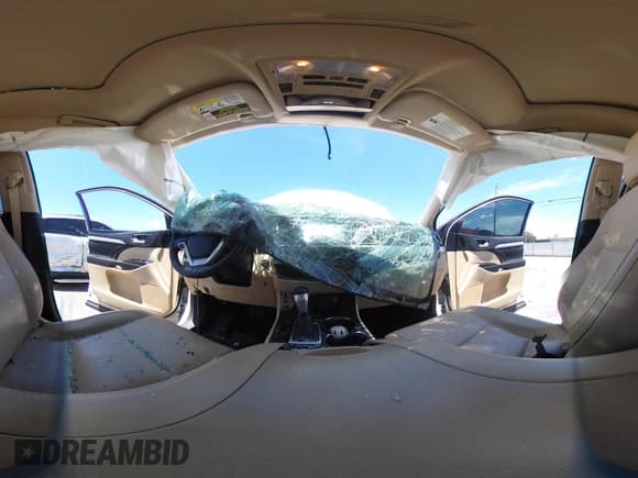 ✅ 2016 Toyota Highlander XLE • VIN: 5TDKKRFH2GS503198 • Lot: 42790799. Wystawiony na IAAI z przebiegiem 134 150 mil. Bezpłatny archiwum sprzedaży aukcyjnych z USA i szczegółowy raport historii pojazdu na DreamBid. Zdjęcie 17.