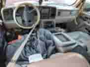 2004 Chevrolet Suburban LT с VIN 3GNFK16Z84G313872, выставлен на аукционе Copart как лот 90859225 с пробегом Не указан миль и Списание • Salvage title. История ставок и продаж доступна на DreamBid. Изображение 8.