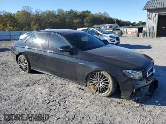 ✅ 2017 Mercedes-Benz E 43 AMG • VIN: WDDZF6EB0HA159860 • Лот: 82495605. Опубликован ранее на Copart с пробегом 124 105 миль. Бесплатный доступ к архиву аукционных продаж из США и подробный отчёт об истории автомобиля на DreamBid. Изображение 4.