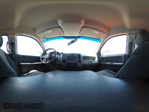 2010 Dodge 1500 TRX z VIN 1D7RB1CP7AS156077, wystawiony jako IAAI lot #42549980 z przebiegiem 330 263 mil mil oraz . Historia ofert i sprzedaży dostępna na DreamBid. Obrazek 20.