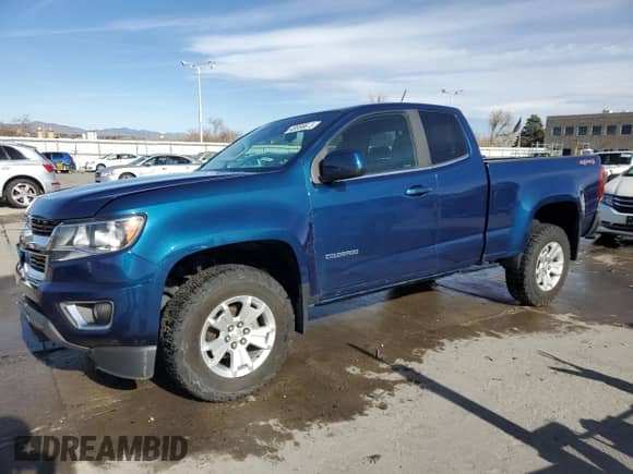 2019 Chevrolet Colorado 4WD LT z VIN 1GCHTCEN1K1124100, wystawiony jako Copart lot #48558675 z przebiegiem 25 865 mil mil oraz Szkoda całkowita • Salvage title. Historia ofert i sprzedaży dostępna na DreamBid. Obrazek 1.