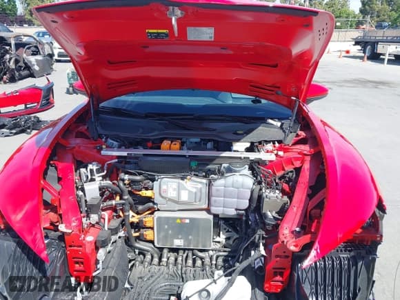 ✅ 2024 Audi e-tron GT Premium Plus • VIN: WAUFJBFW2R7000954 • Лот: 42339129. Опубликован ранее на IAAI с пробегом 12 459 миль. Бесплатный доступ к архиву аукционных продаж из США и подробный отчёт об истории автомобиля на DreamBid. Изображение 10.