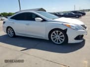 ✅ 2015 Hyundai Azera Limited • VIN: KMHFH4JG7FA476282 • Lot: 66229305. Listed on Copart with 240,331 mi. Free auction sales archive from the USA and detailed vehicle history report at DreamBid. Image 4.