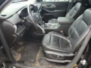 ✅ 2018 Chevrolet Traverse LT • VIN: 1GNEVHKW8JJ275402 • Lot: 55699804. Wystawiony na Copart z przebiegiem 99 190 mil. Bezpłatny archiwum sprzedaży aukcyjnych z USA i szczegółowy raport historii pojazdu na DreamBid. Zdjęcie 7.