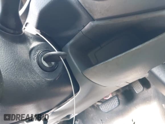 ✅ 2015 Toyota Tacoma • VIN: 5TFLU4EN8FX119895 • Lot: 43670596. Listed on IAAI with 185,866 mi. Free auction sales archive from the USA and detailed vehicle history report at DreamBid. Image 11.