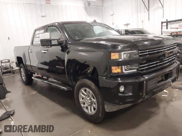 ✅ 2015 Chevrolet Silverado 2500HD LT • VIN: 1GC1KVE82FF105963 • Lot: 42234464. Listed on IAAI with Not provided. Free auction sales archive from the USA and detailed vehicle history report at DreamBid. Image 1.