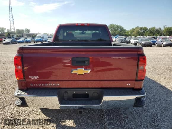 2017 Chevrolet Silverado 1500 LT с VIN 1GCVKREC9HZ140028, выставлен на аукционе Copart как лот 70543395 с пробегом Не указан миль и Списание • Salvage title. История ставок и продаж доступна на DreamBid. Изображение 6.