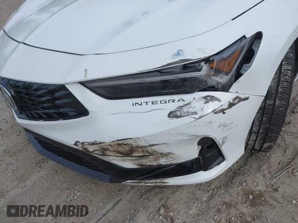 ✅ 2024 Acura Integra w/A-Spec Package • VIN: 19UDE4H3XRA010732 • Lot: 41236474. Wystawiony na IAAI z przebiegiem Nie podano. Bezpłatny archiwum sprzedaży aukcyjnych z USA i szczegółowy raport historii pojazdu na DreamBid. Zdjęcie 6.