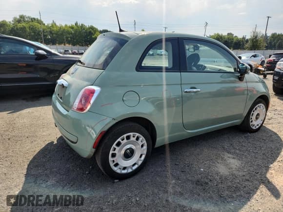 ✅ 2016 FIAT 500 Pop • VIN: 3C3CFFAR0GT205475 • Lot: 70046595. Wystawiony na Copart z przebiegiem 41 014 mil. Bezpłatny archiwum sprzedaży aukcyjnych z USA i szczegółowy raport historii pojazdu na DreamBid. Zdjęcie 3.