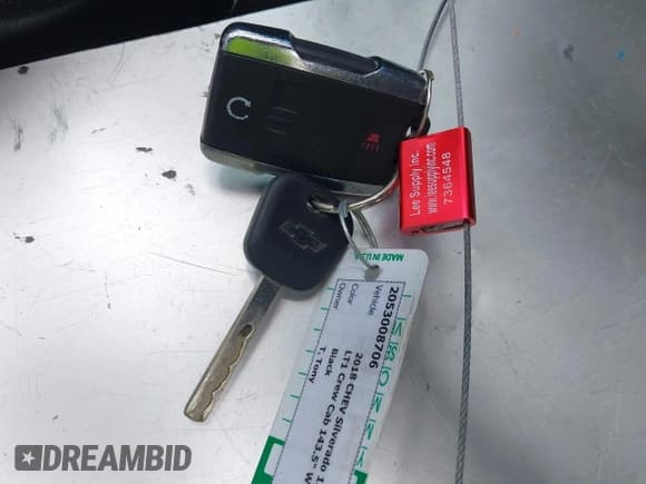 ✅ 2018 Chevrolet Silverado 1500 LT • VIN: 3GCPCREH6JG315777 • Лот: 43279346. Опубликован ранее на IAAI с пробегом 102 487 миль. Бесплатный доступ к архиву аукционных продаж из США и подробный отчёт об истории автомобиля на DreamBid. Изображение 11.