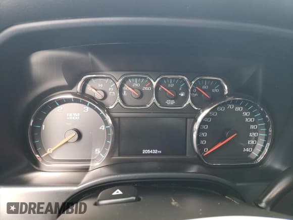 ✅ 2018 Chevrolet Silverado 1500 • VIN: 1GC4CZCY5JF196630 • Лот: 71878275. Опубликован ранее на Copart с пробегом 205 432 миль. Бесплатный доступ к архиву аукционных продаж из США и подробный отчёт об истории автомобиля на DreamBid. Изображение 9.