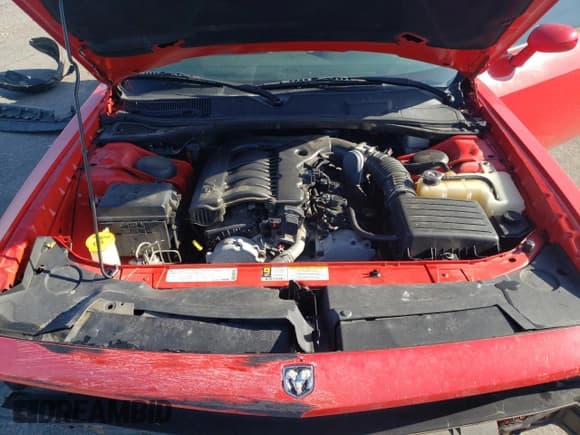 ✅ 2010 Dodge Challenger SE • VIN: 2B3CJ4DV1AH229728 • Lot: 70408574. Wystawiony na Copart z przebiegiem 98 147 mil. Bezpłatny archiwum sprzedaży aukcyjnych z USA i szczegółowy raport historii pojazdu na DreamBid. Zdjęcie 11.