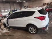 ✅ 2019 Ford Escape SE • VIN: 1FMCU9GD4KUC48001 • Lot: 43860214. Wystawiony na IAAI z przebiegiem 244 371 mil. Bezpłatny archiwum sprzedaży aukcyjnych z USA i szczegółowy raport historii pojazdu na DreamBid. Zdjęcie 14.