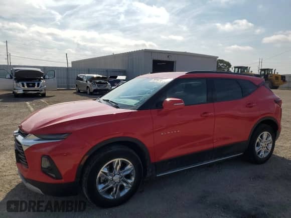 2020 Chevrolet Blazer LT z VIN 3GNKBHRS2LS548916, wystawiony jako Copart lot #70776795 z przebiegiem 67 881 mil mil oraz Szkoda całkowita • Salvage title. Historia ofert i sprzedaży dostępna na DreamBid. Obrazek 1.