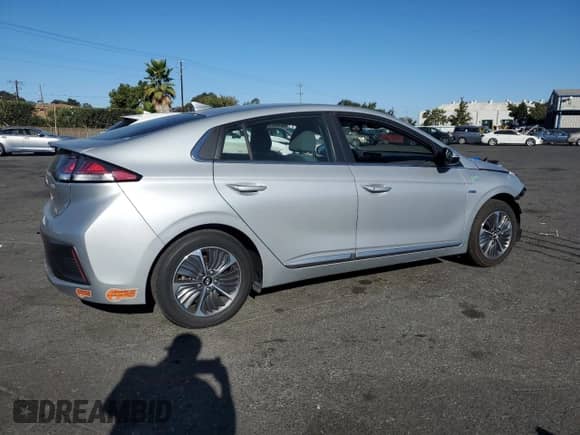 2020 Hyundai Ioniq SEL z VIN KMHC75LD4LU228726, wystawiony jako Copart lot #73723034 z przebiegiem 40 563 mil mil oraz Szkoda całkowita • Salvage title. Historia ofert i sprzedaży dostępna na DreamBid. Obrazek 3.