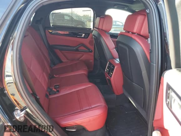 ✅ 2021 Porsche Cayenne • VIN: WP1BA2AY2MDA41040 • Lot: 91863955. Listed on Copart with 16,187 mi. Free auction sales archive from the USA and detailed vehicle history report at DreamBid. Image 10.