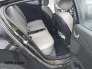 ✅ 2013 Hyundai Veloster w/Black Int • VIN: KMHTC6AD3DU124007 • Lot: 43653071. Wystawiony na IAAI z przebiegiem 128 114 mil. Bezpłatny archiwum sprzedaży aukcyjnych z USA i szczegółowy raport historii pojazdu na DreamBid. Zdjęcie 8.