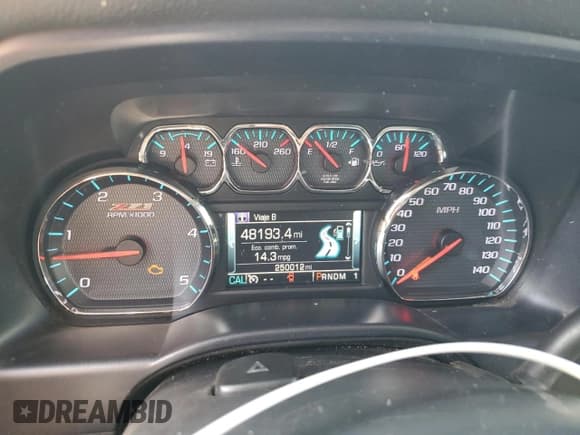 ✅ 2015 Chevrolet Silverado 2500HD LTZ • VIN: 1GC1KWE80FF586673 • Лот: 61583105. Опубликован ранее на Copart с пробегом 250 012 миль. Бесплатный доступ к архиву аукционных продаж из США и подробный отчёт об истории автомобиля на DreamBid. Изображение 9.