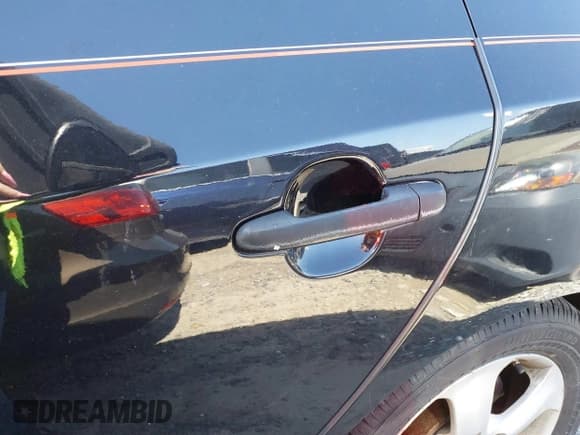 ✅ 2010 Hyundai Elantra GLS • VIN: KMHDU4AD6AU868363 • Лот: 42239139. Опубликован ранее на IAAI с пробегом 197 503 миль. Бесплатный доступ к архиву аукционных продаж из США и подробный отчёт об истории автомобиля на DreamBid. Изображение 14.