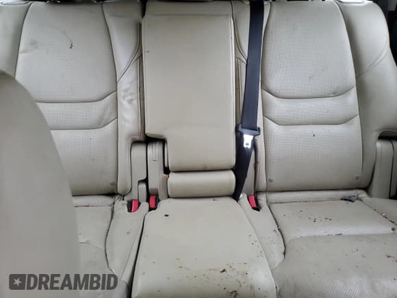 ✅ 2016 Mazda CX-9 Touring • VIN: JM3TCACY8G0113319 • Лот: 82502735. Опубликован ранее на Copart с пробегом 137 989 миль. Бесплатный доступ к архиву аукционных продаж из США и подробный отчёт об истории автомобиля на DreamBid. Изображение 10.