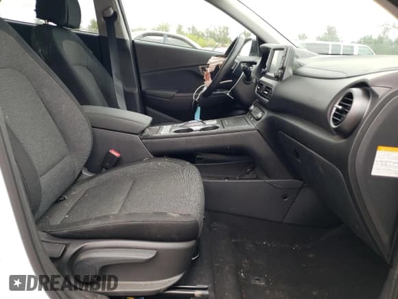 ✅ 2021 Hyundai Kona SEL • VIN: KM8K23AG7MU127581 • Лот: 61261253. Опубликован ранее на Copart с пробегом 16 912 миль. Бесплатный доступ к архиву аукционных продаж из США и подробный отчёт об истории автомобиля на DreamBid. Изображение 5.