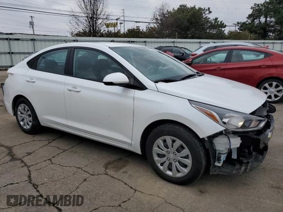 ✅ 2022 Hyundai Accent SE • VIN: 3KPC24A62NE161062 • Лот: 85255014. Опубликован ранее на Copart с пробегом 18 889 миль. Бесплатный доступ к архиву аукционных продаж из США и подробный отчёт об истории автомобиля на DreamBid. Изображение 4.