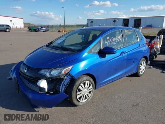 ✅ 2016 Honda Fit LX • VIN: JHMGK5H52GX038688 • Lot: 43383309. Listed on IAAI with 117,804 mi. Free auction sales archive from the USA and detailed vehicle history report at DreamBid. Image 2.