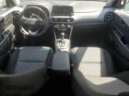 ✅ 2019 Hyundai Kona SEL • VIN: KM8K22AA2KU325147 • Лот: 67642344. Опубликован ранее на Copart с пробегом 72 590 миль. Бесплатный доступ к архиву аукционных продаж из США и подробный отчёт об истории автомобиля на DreamBid. Изображение 8.