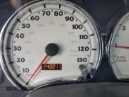 ✅ 2006 Saturn VUE • VIN: 5GZCZ53446S839885 • Lot: 68263555. Wystawiony na Copart z przebiegiem 240 211 mil. Bezpłatny archiwum sprzedaży aukcyjnych z USA i szczegółowy raport historii pojazdu na DreamBid. Zdjęcie 9.