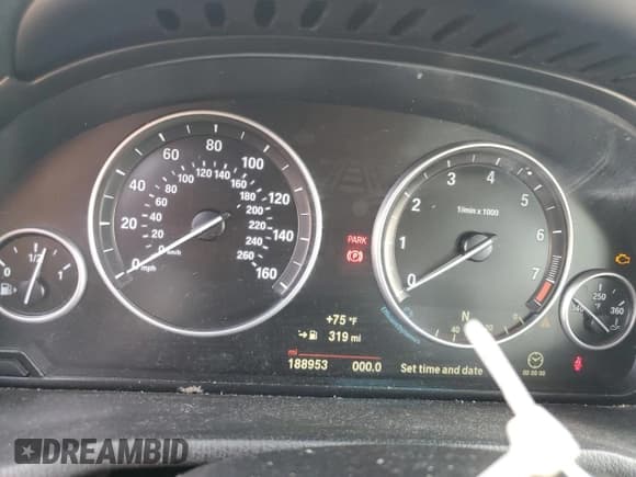 ✅ 2015 BMW X4 xDrive28i • VIN: 5UXXW3C57F0F89564 • Lot: 71727815. Wystawiony na Copart z przebiegiem 188 953 mil. Bezpłatny archiwum sprzedaży aukcyjnych z USA i szczegółowy raport historii pojazdu na DreamBid. Zdjęcie 9.