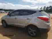 2015 Hyundai Tucson GLS z VIN KM8JT3AF7FU074898, wystawiony jako Copart lot #72321644 z przebiegiem 177 381 mil mil oraz Szkoda całkowita • Salvage title. Historia ofert i sprzedaży dostępna na DreamBid. Obrazek 2.