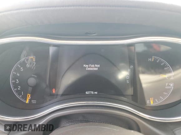 ✅ 2014 Jeep Grand Cherokee Overland • VIN: 1C4RJFCG1EC571115 • Lot: 84614025. Wystawiony na Copart z przebiegiem 62 775 mil. Bezpłatny archiwum sprzedaży aukcyjnych z USA i szczegółowy raport historii pojazdu na DreamBid. Zdjęcie 9.