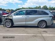 ✅ 2023 Toyota Sienna XLE • VIN: 5TDYRKECXPS175807 • Lot: 43091885. Wystawiony na IAAI z przebiegiem 37 091 mil. Bezpłatny archiwum sprzedaży aukcyjnych z USA i szczegółowy raport historii pojazdu na DreamBid. Zdjęcie 15.