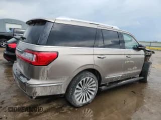 ✅ 2018 Lincoln Navigator Reserve • VIN: 5LMJJ2LT2JEL22378 • Lot: 80912995. Wystawiony na Copart z przebiegiem 133 621 mil. Bezpłatny archiwum sprzedaży aukcyjnych z USA i szczegółowy raport historii pojazdu na DreamBid. Zdjęcie 3.
