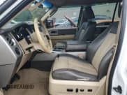 ✅ 2007 Ford Expedition Eddie Bauer • VIN: 1FMFU18547LA37304 • Lot: 68783385. Wystawiony na Copart z przebiegiem 133 421 mil. Bezpłatny archiwum sprzedaży aukcyjnych z USA i szczegółowy raport historii pojazdu na DreamBid. Zdjęcie 7.