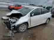 2022 Toyota Prius L Eco с VIN JTDKAMFUXN3175479, выставлен на аукционе Copart как лот 80868605 с пробегом Не указан миль и Списание • Salvage title. История ставок и продаж доступна на DreamBid. Изображение 1.