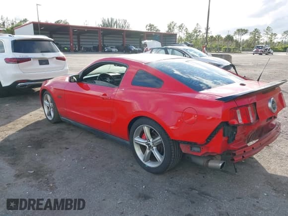 ✅ 2011 Ford Mustang GT Premium • VIN: 1ZVBP8CF0B5123903 • Lot: 43832173. Listed on IAAI with 95,688 mi. Free auction sales archive from the USA and detailed vehicle history report at DreamBid. Image 3.