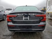 ✅ 2024 Volvo S60 Core Dark Theme • VIN: 7JRL12FK3RG326850 • Lot: 92881765. Listed on Copart with 23,343 mi. Free auction sales archive from the USA and detailed vehicle history report at DreamBid. Image 6.