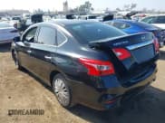 ✅ 2018 Nissan Sentra SR • VIN: 3N1AB7AP4JY326977 • Lot: 43605101. Listed on IAAI with 124,500 mi. Free auction sales archive from the USA and detailed vehicle history report at DreamBid. Image 3.