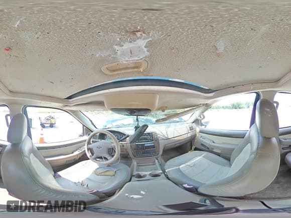 ✅ 2004 Ford Explorer Eddie Bauer • VIN: 1FMZU74E14UB66614 • Lot: 67116145. Listed on Copart with 173,226 mi. Free auction sales archive from the USA and detailed vehicle history report at DreamBid. Image 15.