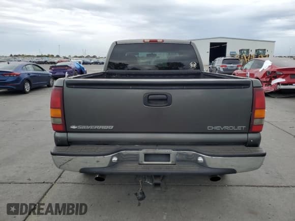 ✅ 2000 Chevrolet Silverado 1500 LT • VIN: 1GCEK19T9YZ316202 • Лот: 76491744. Опубликован ранее на Copart с пробегом 298 284 миль. Бесплатный доступ к архиву аукционных продаж из США и подробный отчёт об истории автомобиля на DreamBid. Изображение 6.