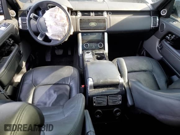 ✅ 2019 Land Rover Range Rover • VIN: SALGS2RE7KA536047 • Lot: 43034785. Listed on Copart with 115,561 mi. Free auction sales archive from the USA and detailed vehicle history report at DreamBid. Image 8.