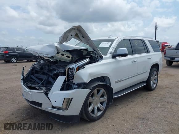 ✅ 2019 Cadillac Escalade Luxury • VIN: 1GYS3BKJXKR313986 • Лот: 42371461. Опубликован ранее на IAAI с пробегом 92 813 миль. Бесплатный доступ к архиву аукционных продаж из США и подробный отчёт об истории автомобиля на DreamBid. Изображение 2.