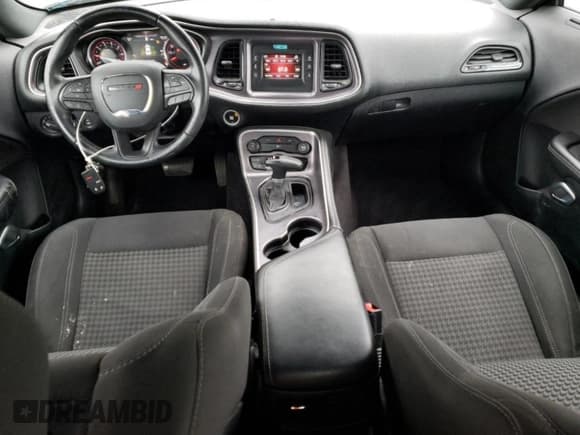 ✅ 2016 Dodge Challenger SXT Plus • VIN: 2C3CDZAG1GH353004 • Lot: 50637644. Wystawiony na Copart z przebiegiem 119 983 mil. Bezpłatny archiwum sprzedaży aukcyjnych z USA i szczegółowy raport historii pojazdu na DreamBid. Zdjęcie 8.