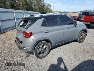 ✅ 2022 Hyundai Venue Limited • VIN: KMHRC8A38NU132084 • Lot: 42669795. Listed on Copart with 72,871 mi. Free auction sales archive from the USA and detailed vehicle history report at DreamBid. Image 3.