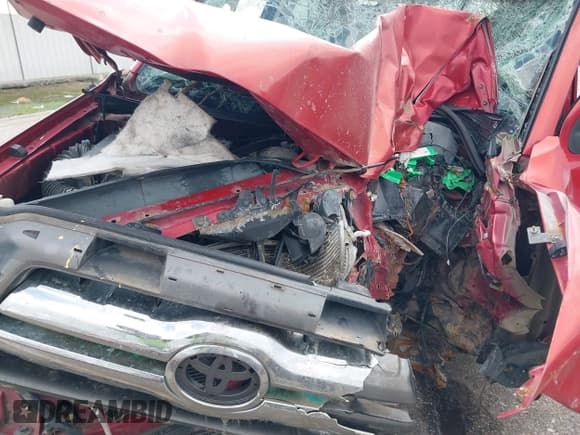 ✅ 2010 Toyota Tacoma PreRunner • VIN: 3TMJU4GN1AM107381 • Lot: 42439023. Listed on IAAI with Not provided. Free auction sales archive from the USA and detailed vehicle history report at DreamBid. Image 10.