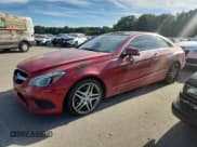 ✅ 2014 Mercedes-Benz E 350 • VIN: WDDKJ8JB5EF283221 • Lot: 82225975. Wystawiony na Copart z przebiegiem 192 542 mil. Bezpłatny archiwum sprzedaży aukcyjnych z USA i szczegółowy raport historii pojazdu na DreamBid. Zdjęcie 1.