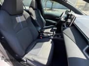 ✅ 2020 Toyota Corolla SE • VIN: 5YFM4RCE3LP037829 • Lot: 63669895. Wystawiony na Copart z przebiegiem 77 542 mil. Bezpłatny archiwum sprzedaży aukcyjnych z USA i szczegółowy raport historii pojazdu na DreamBid. Zdjęcie 5.